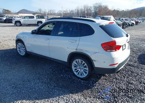 2015 BMW X1 Sdrive28I z USA, uszkodzony, nr VIN WBAVM1C50FV319186